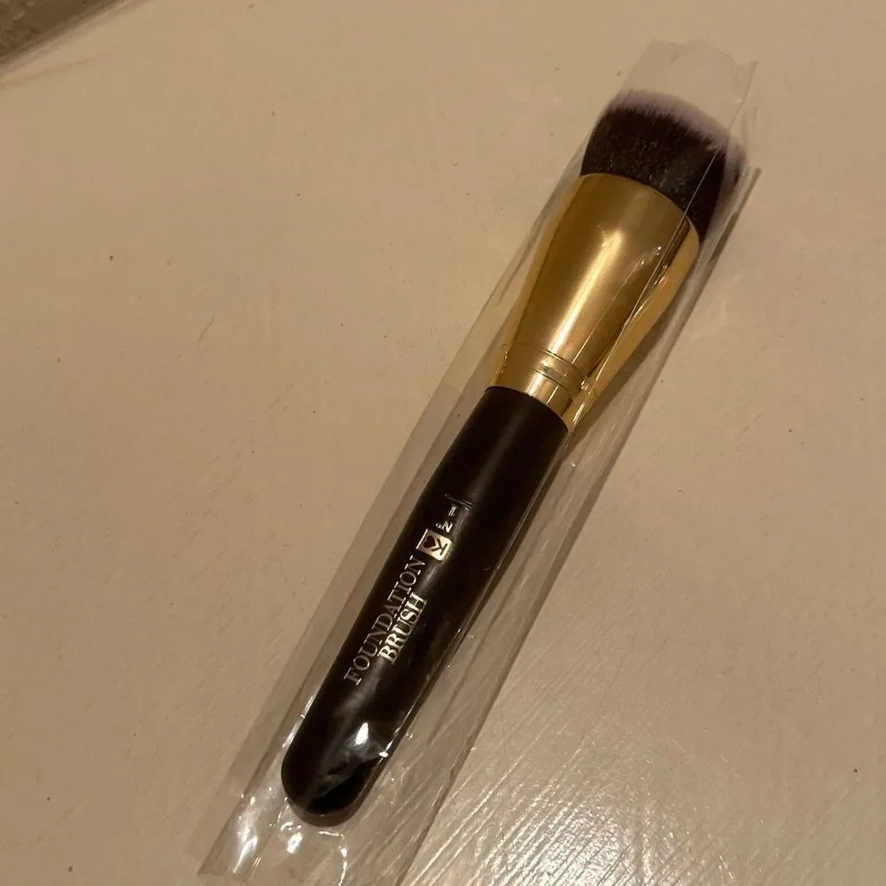 Belle Beauty Foundation Brush Number 1 Liquid Powder Cream New